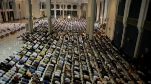 Panduan Ramadhan 11 : Shalat Tarawih – PP. Darul Hikmah